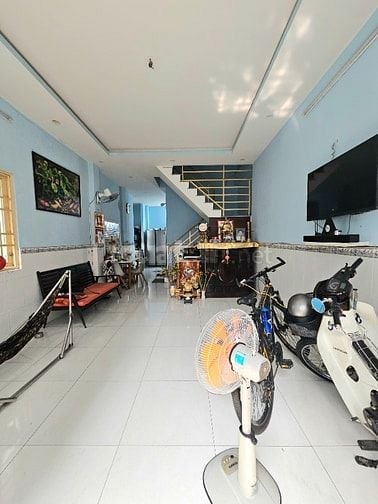 Chỉ hơn 3 tỷ - Nhà hẻm 4M, Phạm Thế Hiển Q8, 50M2, Ko quy hoạch 