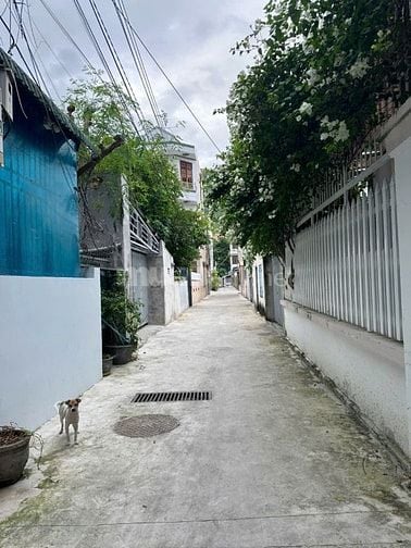 Hiếm! Bán lô đất Vĩnh Hoà, Nha Trang.Đi biển 250m, 68m2 chiều ngang 9m