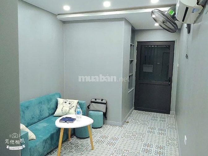 Bán tầng 1 tập thề Bạch Mai:50m2, 2 ngủ, full nội thất, 1,5 tỷ