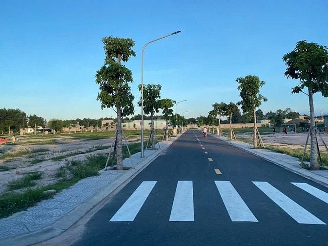 Bán đất nền mặt tiền giá chỉ 10tr/m2 - nối trực tiếp đến sân bay