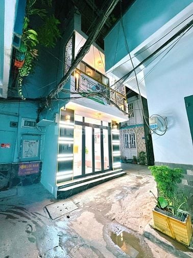 CHỈ DƯỚI 4 TỶ SỠ HỮU SIÊU PHẨM NHÀ ĐẸP NHẤT KHU Q3 SIÊU THÔNG THOÁNG