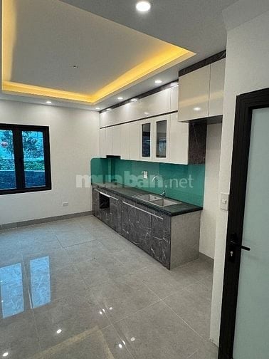 Nhà gần thanh Hà cienco 5 32m2x5T mới xây. 