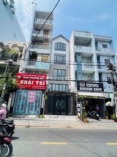 Nhà mới, Mặt tiền, có thang máy, 5 tầng,(4.1x36.5m) Âu Dương Lân Q8