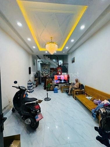 Q7,  Nhà mới xây vài năm còn rất mới 4 tầng 5 phòng 4*15 