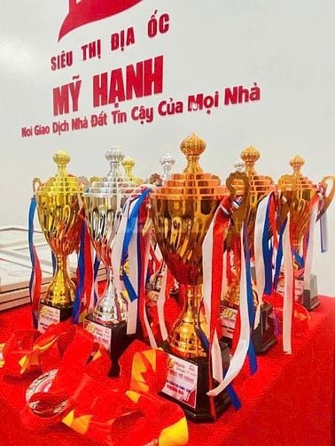 10 Nhân Viên Kinh Doanh Tại Văn Phòng- Đức Hoà, Long An