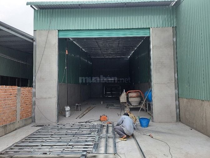 Cho thuê nhà xưởng 200m2 tại khu vực đường Vườn Lài