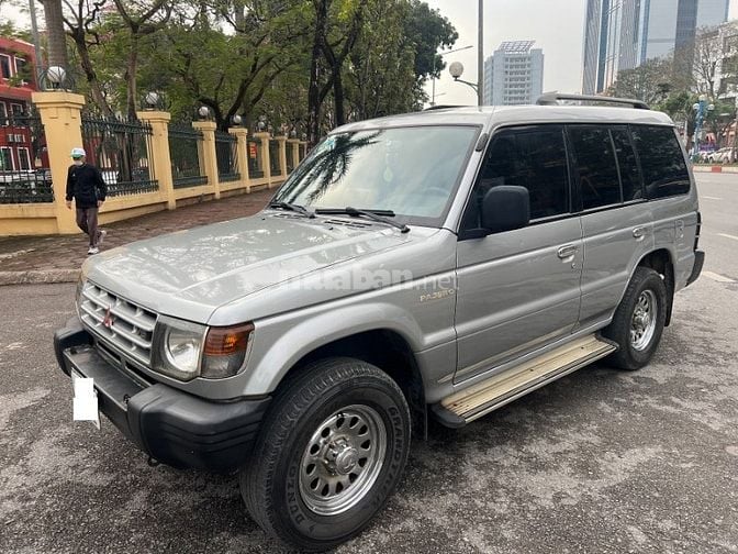 Bán xe Mitsubishi Pajero 3.0L MT 4WD 2002