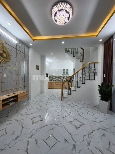 Chủ kẹt nợ bán nhà 64m2,1 trệt 2 lầu,Sổ riêng,860triệu,bông sao,p5,Q8