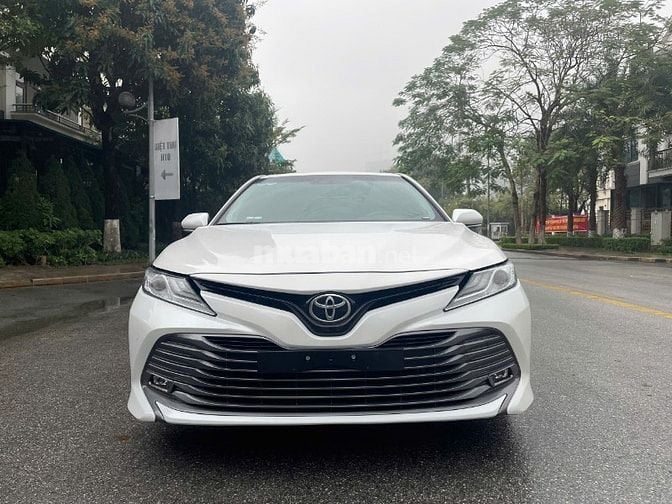 Toyota Camry 2.5Q 2021 dep nhat Viet Nam