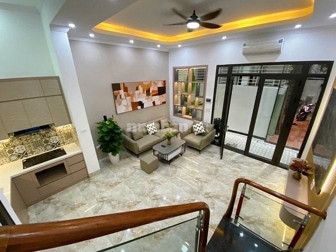 Siêu phẩm An Dương Yên phụ Q Tây hồ 40m 5 tầng nội thất cao cấp