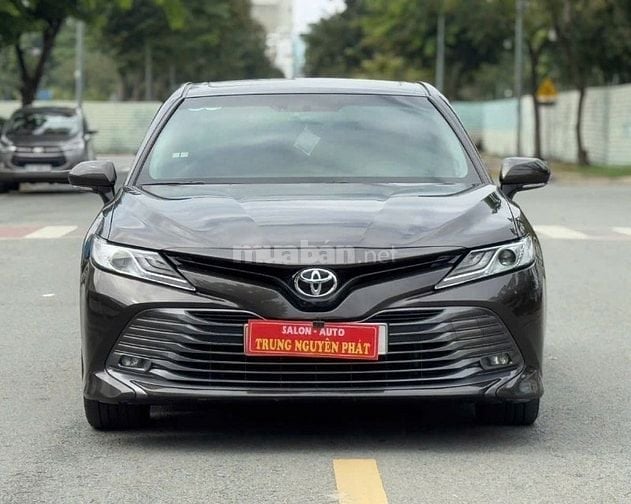 Toyota Camry 2.5Q 2021 Xe đẹp không lỗi nhỏ,giá tốt