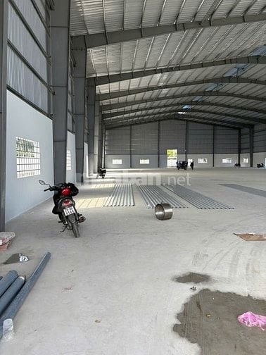 Cho thuê kho xưởng Bến Lức, Long An, KV: 5.000m2, X: 2.800m2,vp: 150m2