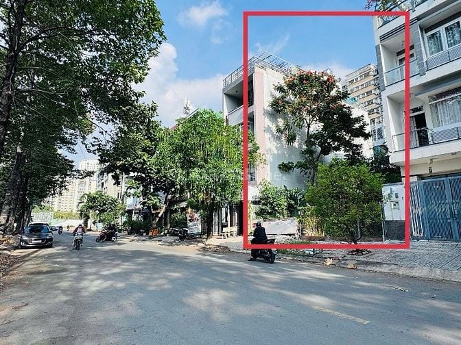 Bán đất mặt tiền Dương Văn An, P. An Phú Quận 2 DT 110m2 giá 27.9 tỷ