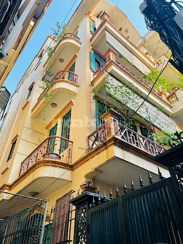 B.Á.N NHÀ LẠC LONG QUÂN 90 M2, 4 NGỦ, 3 THOÁNG, Ô TÔ VÀO NHÀ - 23.5 T.