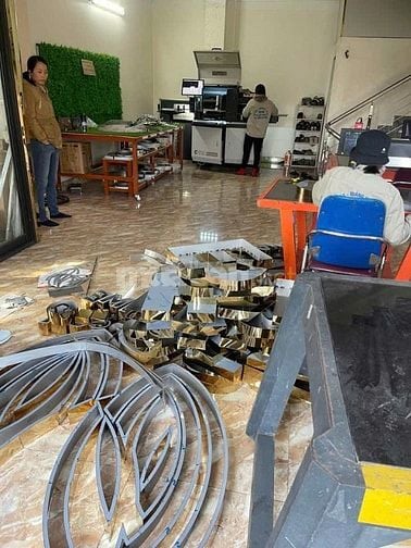 XƯỞNG TUẤN NGỌC TUYỂN THỢ THI CÔNG - GIA CÔNG nội thất phòng karaoke, 