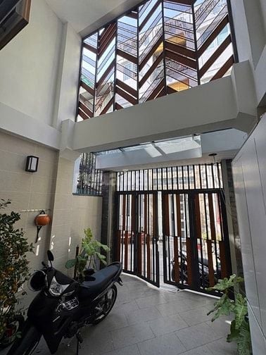 ⭐️quận 3 CAO THẮNG - NGUYỄN ĐÌNH CHIỂU  3.8m × 17m 5 TẦNG THANG MÁY