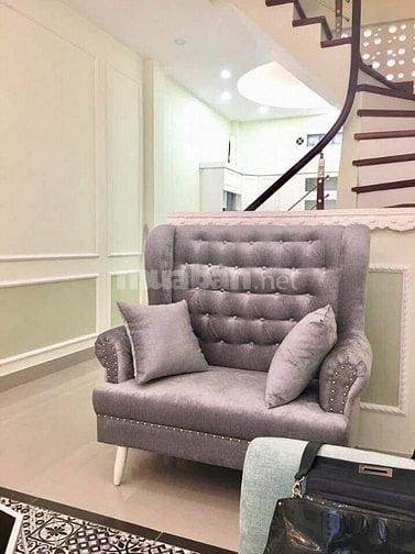 Không Qua Trung Gian Nhà Mới Ở Luôn Đội Cấn  23m 5T  5.48 tỷ   