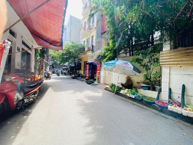 HIẾM! NHÀ ĐẸP 4 TẦNG, 35M2 PHỐ TRẦN QUANG DIỆU, Ô TÔ TRÁNH 30M, 6,5 TỶ