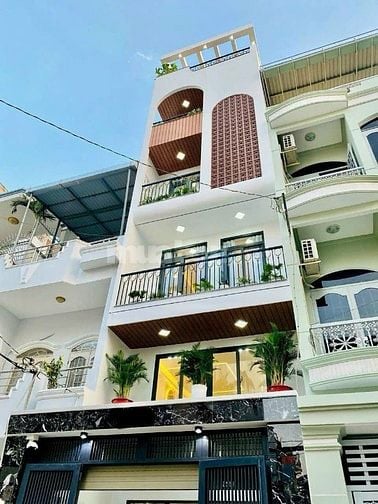 Đi nước ngoài định cư bán gấp nhà ở đường Đặng Văn Bi, phường Bình Thọ