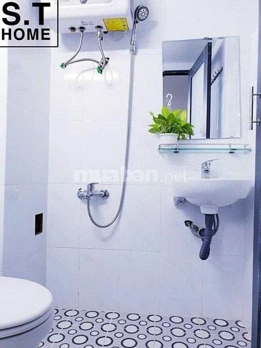 Bán CHDV Tổng 28 phòng Thu nhập hơn 100 triệu Bán giá 18 Tỷ 