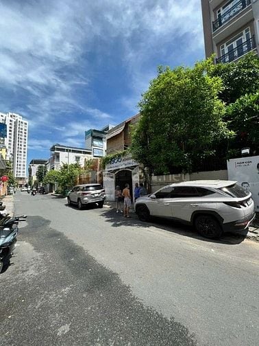 MẶT TIỀN KINH DOANH Q10 (4 x 20m ) 4 TẦNG THU NHẬP CAO GIÁ SIÊU RẺ