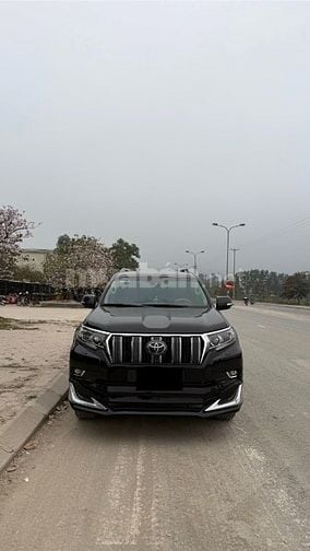 Bán Toyota Prado VX model 2022, sơn zin 99,99%.