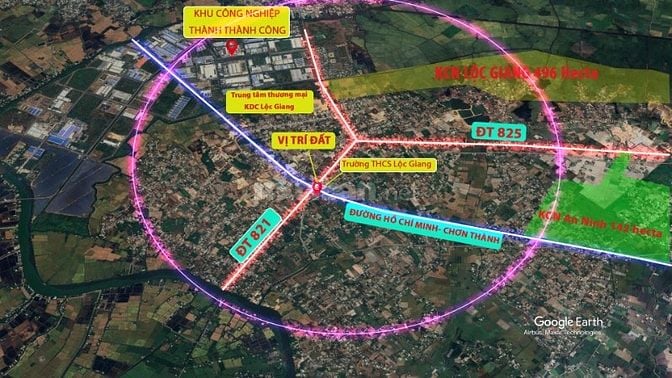  2.222 m2 đất 3 mặt tiền nhựa trung tâm 3 KCN Đức Hòa, Long An