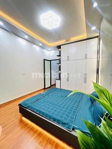 cần bán nhà ở Thái Thịnh, Trung Liệt, Đống Đa 50m2 5 tầng 7,5 tỷ