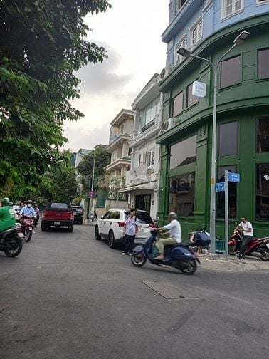 BÁN BIỆT THỰ 3 TẦNG ĐƯỜNG NGUYỄN THÀNH Ý PHƯỜNG ĐA KAO QUẬN 1,DT 180m2