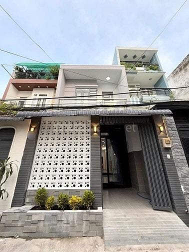 Kẹt tiền bán nhà An Bình, p.5, Quận 5. Giá 3,19 tỷ/56m2, hẻm xe hơi