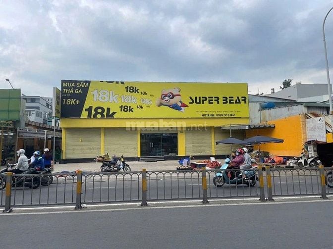 Cho thuê nhà 1468 Lê Đức Thọ, Quận Gò Vấp - DT 20x49m, trệt suốt