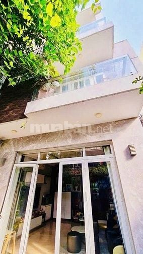 Cho thuê villa sân vườn mini góc 2 mặt tiền Phan Đăng Lưu