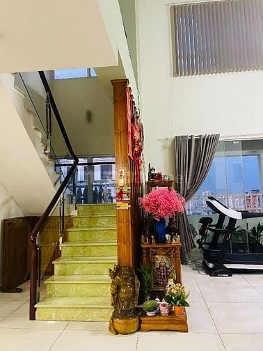 Chính chủ bán penthouse 4PN + 4 toilet, nội thất gỗ cao cấp