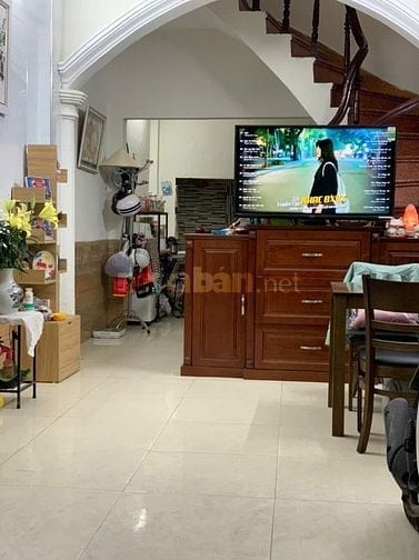 Chính chủ cho thuê nhà trong ngõ 559 phố Kim Ngưu, GIÁ 13 Triệu /tháng