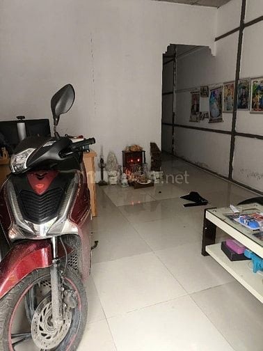 bán gấp nhà 136m2 ngay cầu dạch rơi đi quận 7 chỉ 15p