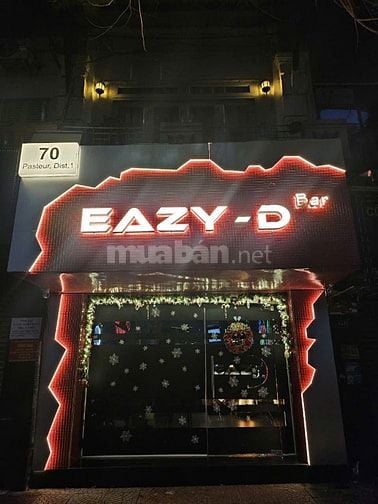 BAR EAZY Q1 tuyển 10 NV phục vụ nữ đi làm ngay lương cao 