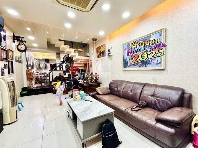 Bán Nhà, Lũy Bán Bích, Tân Phú, 80M2, 4 Tầng, Hẻm 8M Thông,Nhỉnh 9 Tỷ