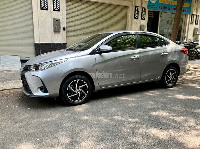 Gia đình bán xe Toyota Vios đời 2022 bản CVT số tự động