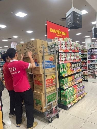 TUYỂN DỤNG NHANH ĐI LÀM NGAY 08 NAM/ NỮ ( BÁN HÀNG - KHO - TẠP VỤ ) 
