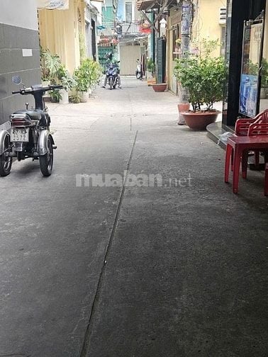   Nguyễn Trãi Quận 5 hàng 7 Tỏi hiếm có, 50m2 ngang 4,4m HXH 4m.