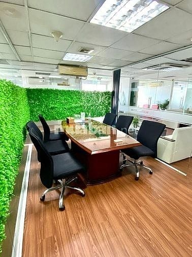 TUYỂN GẤP TẠP VỤ TÒA NHÀ VĂN PHÒNG QUẬN 1