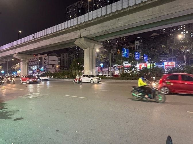 BÁN NHÀ - TT NGYỄN TRÃI - THANH XUÂN  - CỰC VIP -NHỈNH 6 Tỷ  