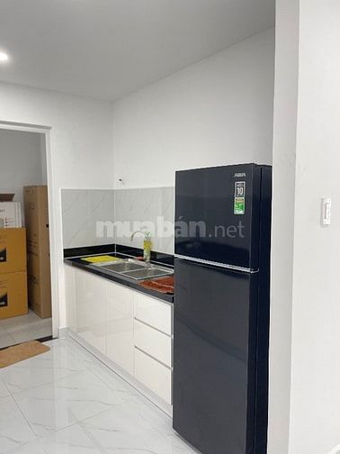 Cho thuê căn hộ chung cư mới nhận, full nội thất