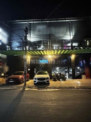 Sang quán cà phê, bida vị trắc đắc địa của Quận 6