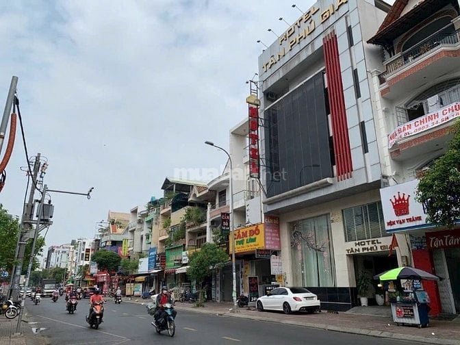 Góc 2 MTKD Gò Dầu , Q.Tân Phú - đúc 6 tấm (thang máy) - 20.5 tỷ
