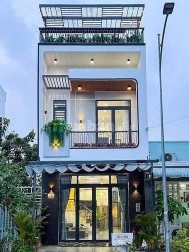 Cần bán nhà hẻm 5m đường Hồng Bàng, P.2 , Quận 6 chú Tài về quê
