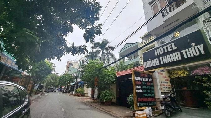 Bán nhà mặt tiền K300 P.12 Tân Bình, 8x20m, CN 144m2. 3 tầng nhà mới