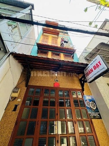 NHÀ 2,5 LẦU ĐƯỜNG TRƯỜNG SA , P13 , QUẬN 3