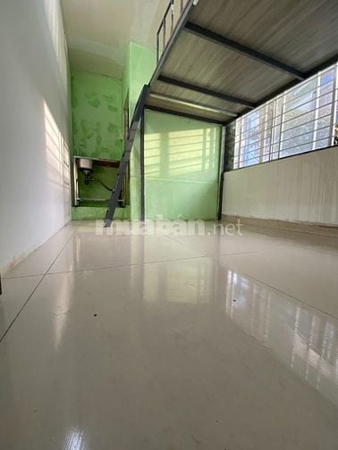 PHÒNG CÓ GÁC ĐẠI HỌC VĂN HIẾN GIÁ RẺ 