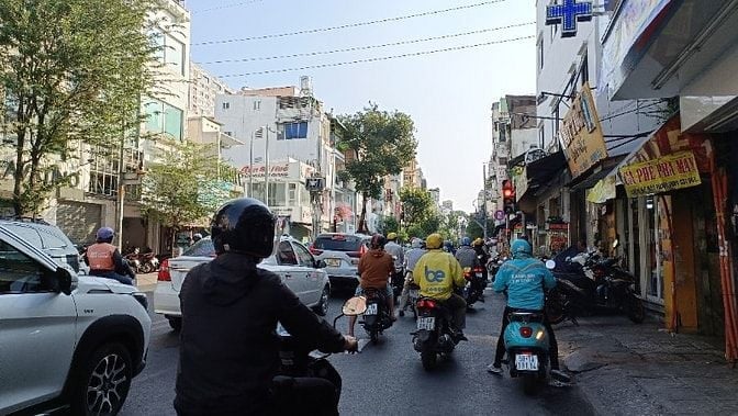 Cho thuê nhà hẻm 3m Vườn Chuối P5,3x14,2 tầng,2p_10 triệu